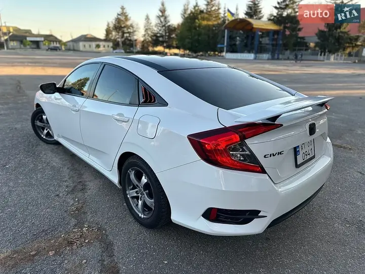 Honda Civic 2017 photo 4