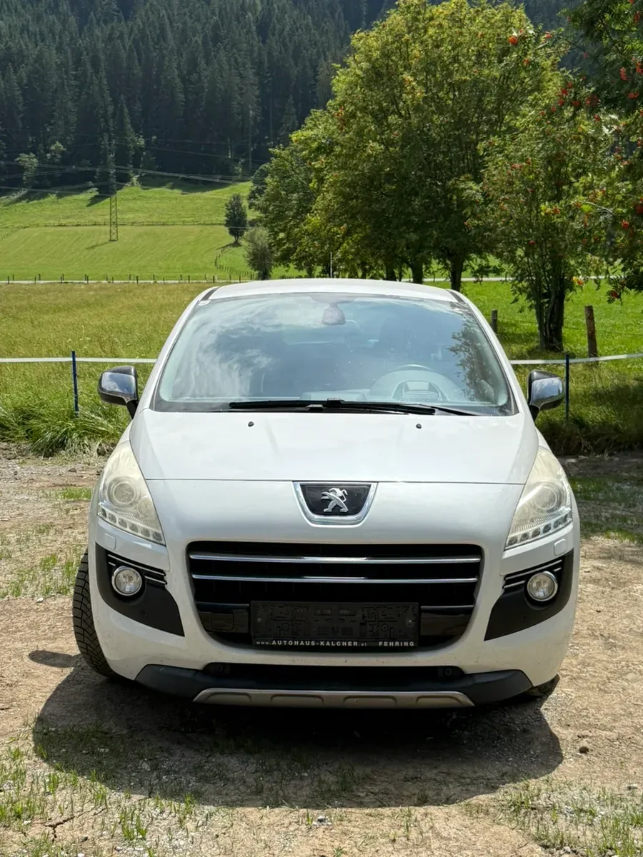 Peugeot 3008 2012 photo 2