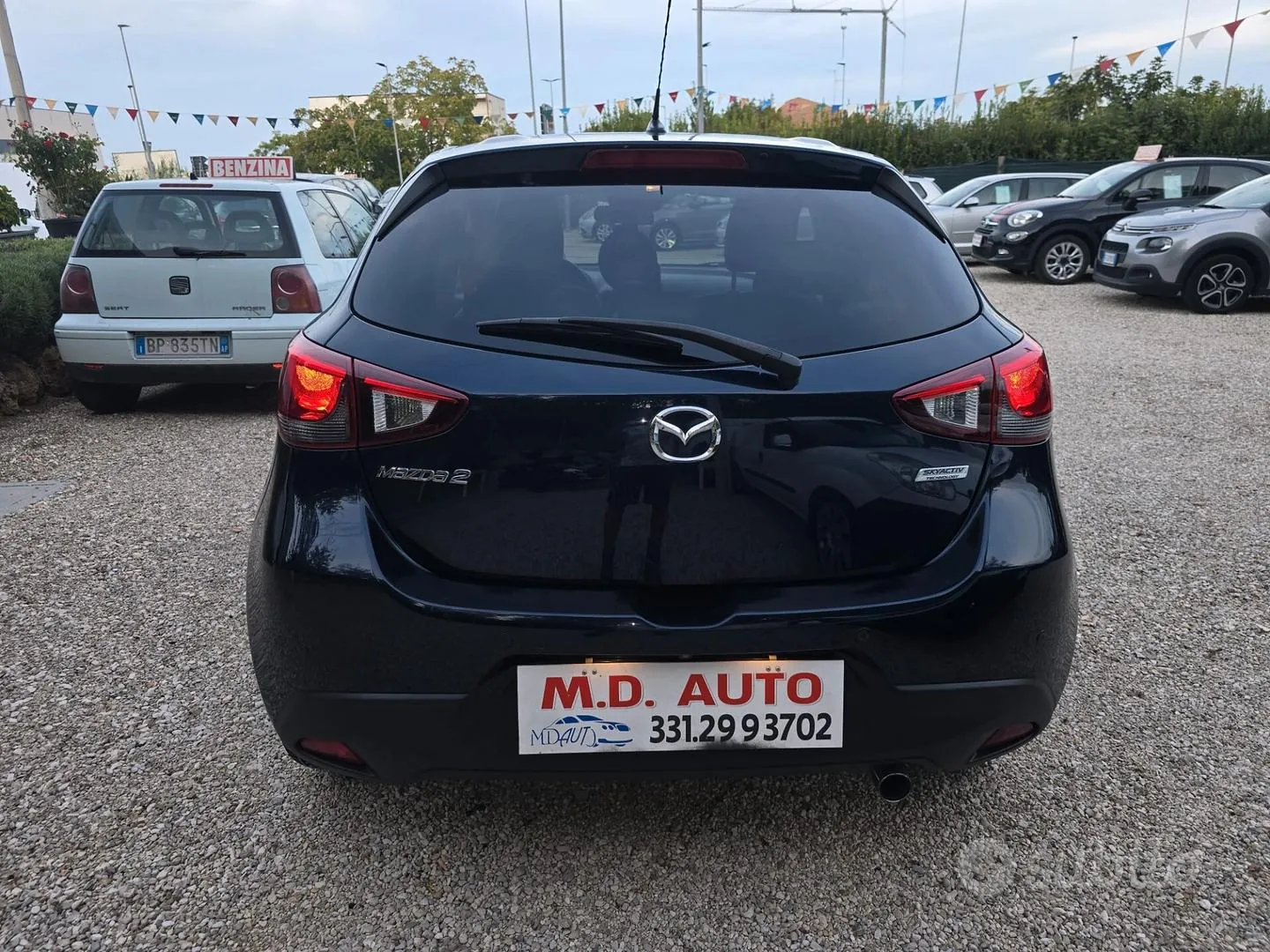 Mazda Mazda2 2015 photo 4