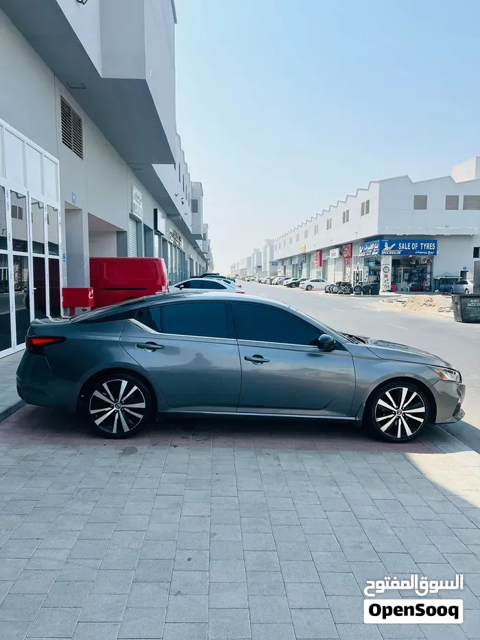 Nissan Altima 2019 photo 3