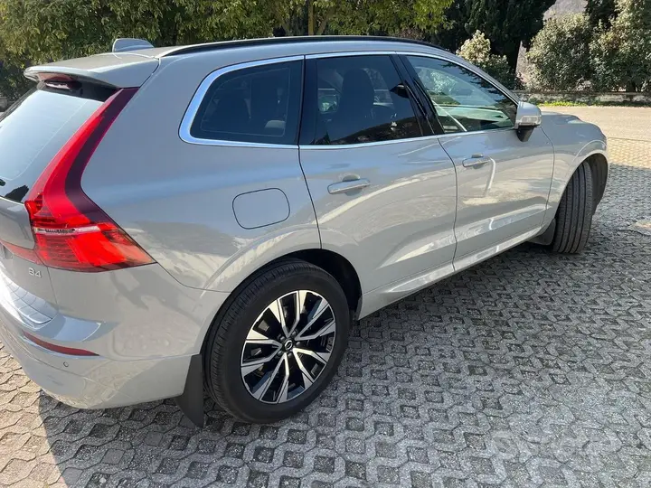 Volvo Xc60 2024 photo 2
