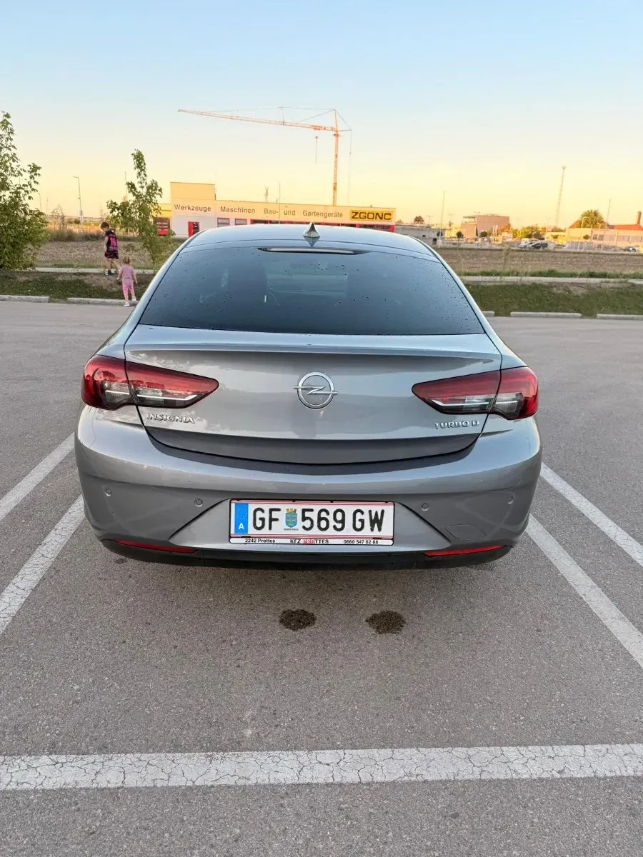 Opel Insignia 2018 photo 2