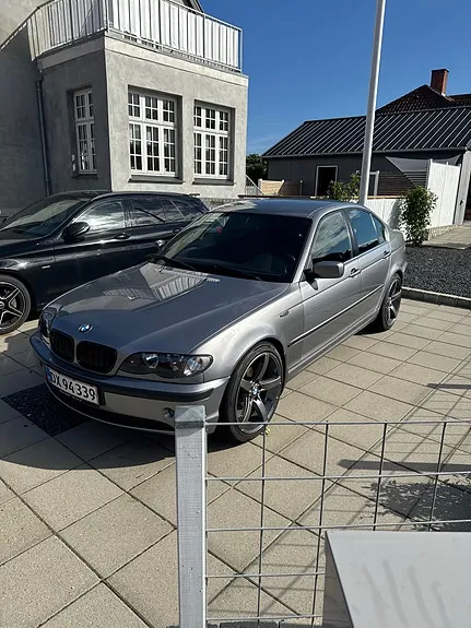 BMW 316I 2004 photo 2