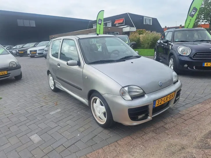 Fiat Seicento 2003 photo 2