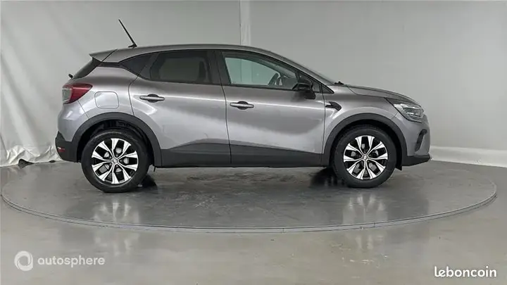 Renault Captur 2024 photo 4