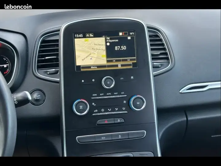 Renault Scenic 2022 photo 3