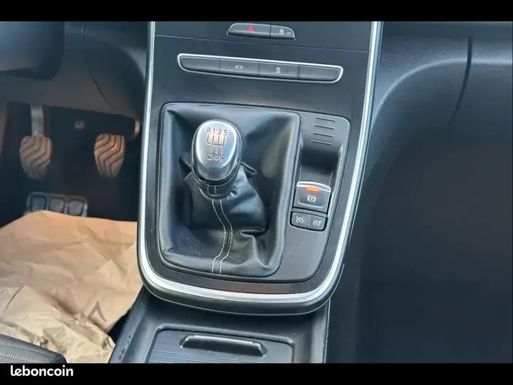 Renault Scenic 2022 photo 4