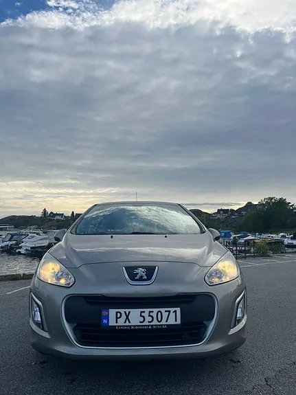 Peugeot 308 2011 photo 4