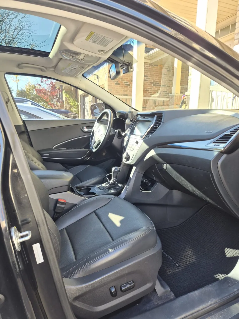 Hyundai Santa Fe 2017 photo 3