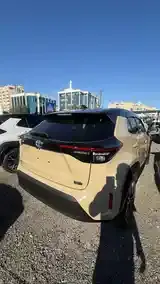 Toyota Yaris Cross 2023 photo 4
