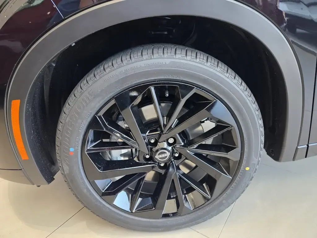 Nissan Rogue 2026 photo 2