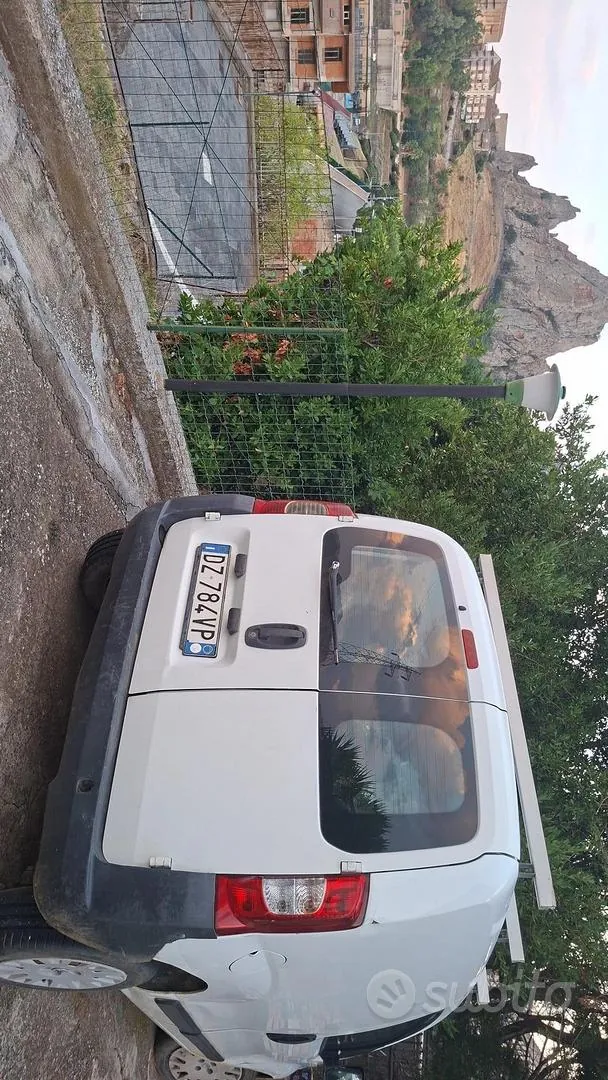 Peugeot Bipper 2010 photo 3