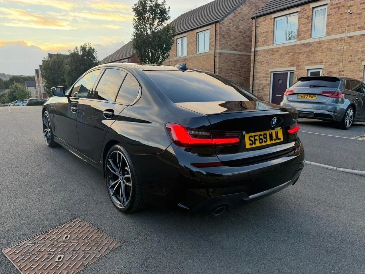 BMW 3 Series 2019 photo 4