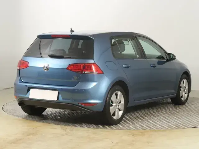 Volkswagen Golf 2013 photo 4