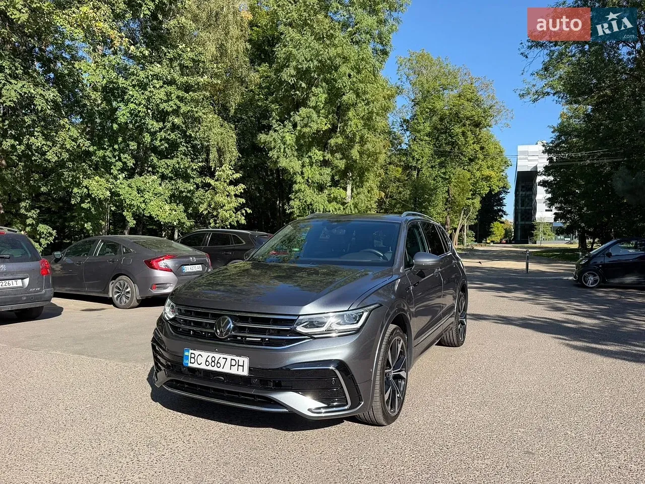 Volkswagen Tiguan 2024 photo 4