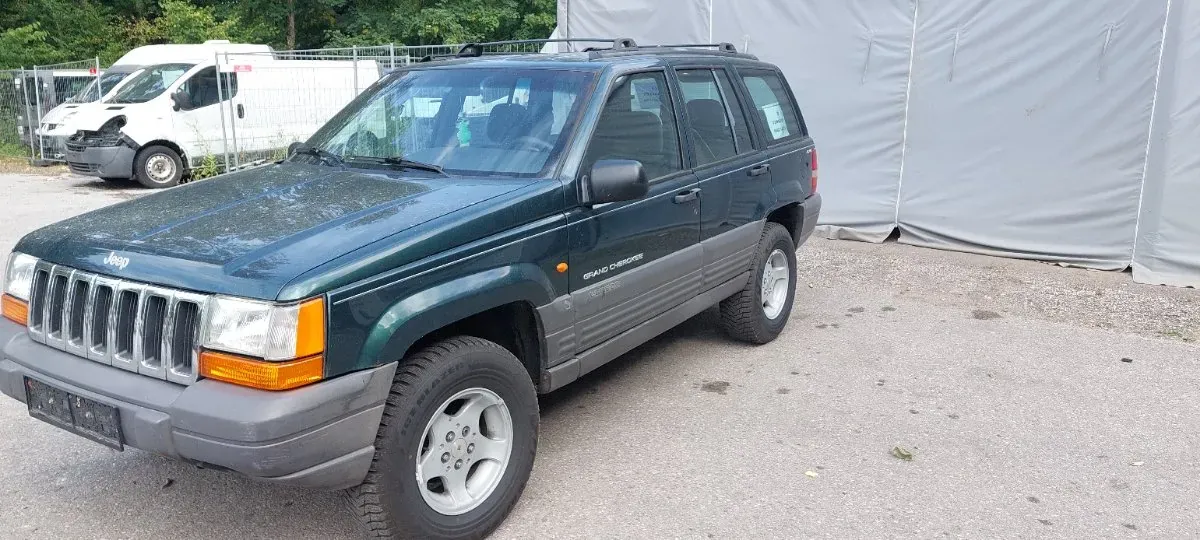 Jeep Grand Cherokee 1997 photo 3