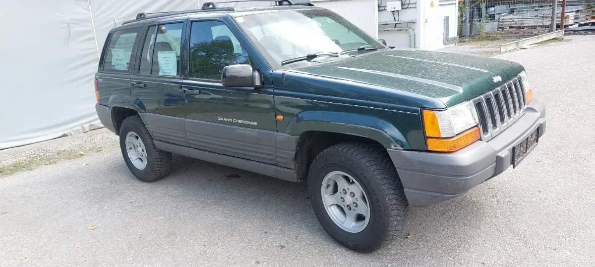 Jeep Grand Cherokee 1997 photo 2