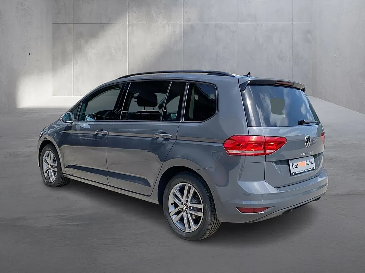 Volkswagen Touran 2026 photo 3