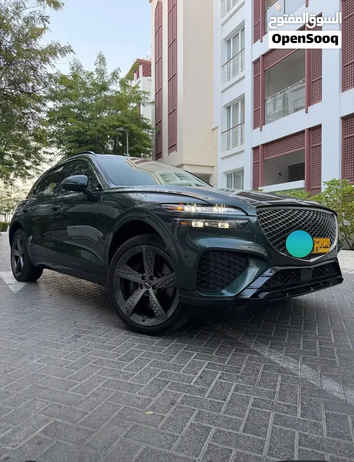 Genesis Gv70
