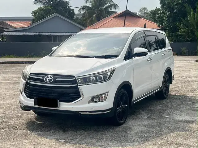 Toyota Innova