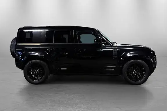 Land Rover Defender 110 2025 photo 5