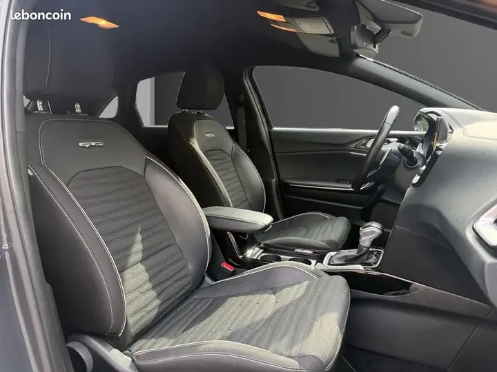 Kia Ceed 2023 photo 2