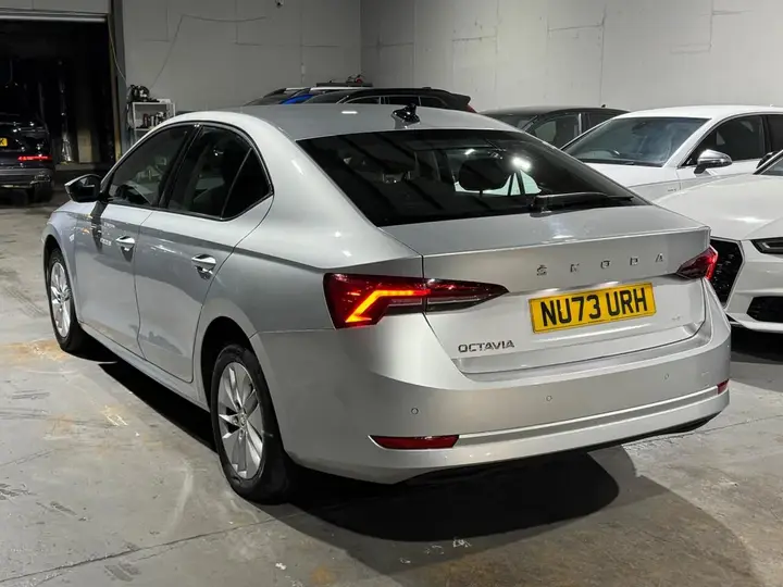 Skoda Octavia 2023 photo 4