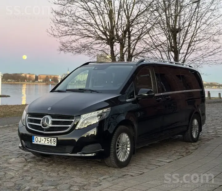 Mercedes-Benz V-Class 2018 photo 2