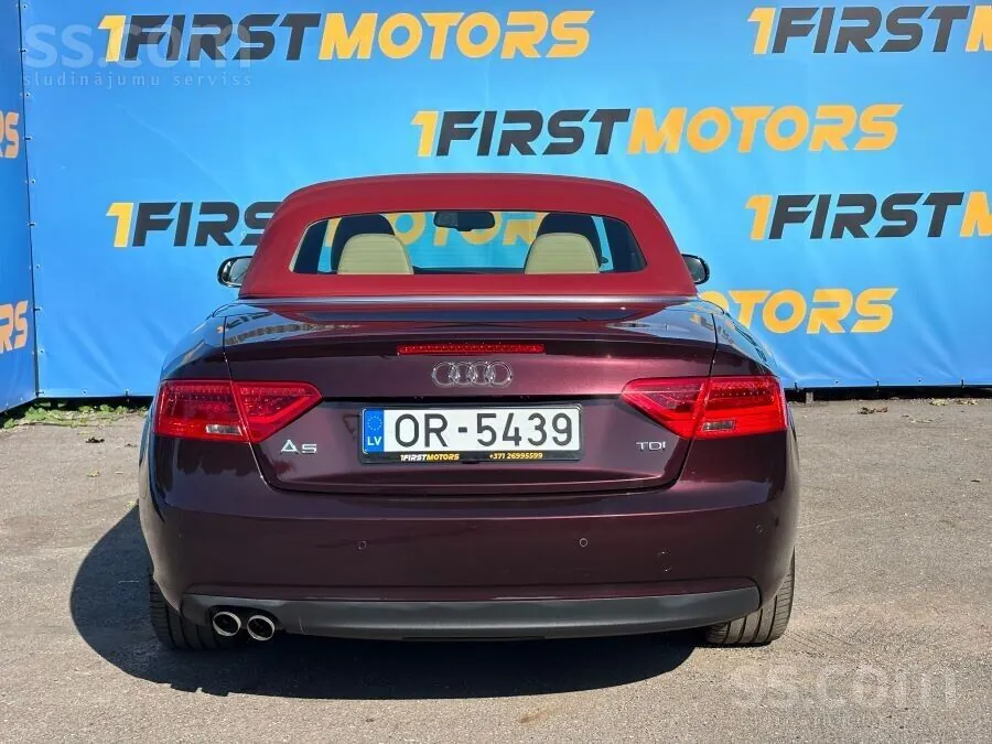 Audi A5 Cabrio 2012 photo 4