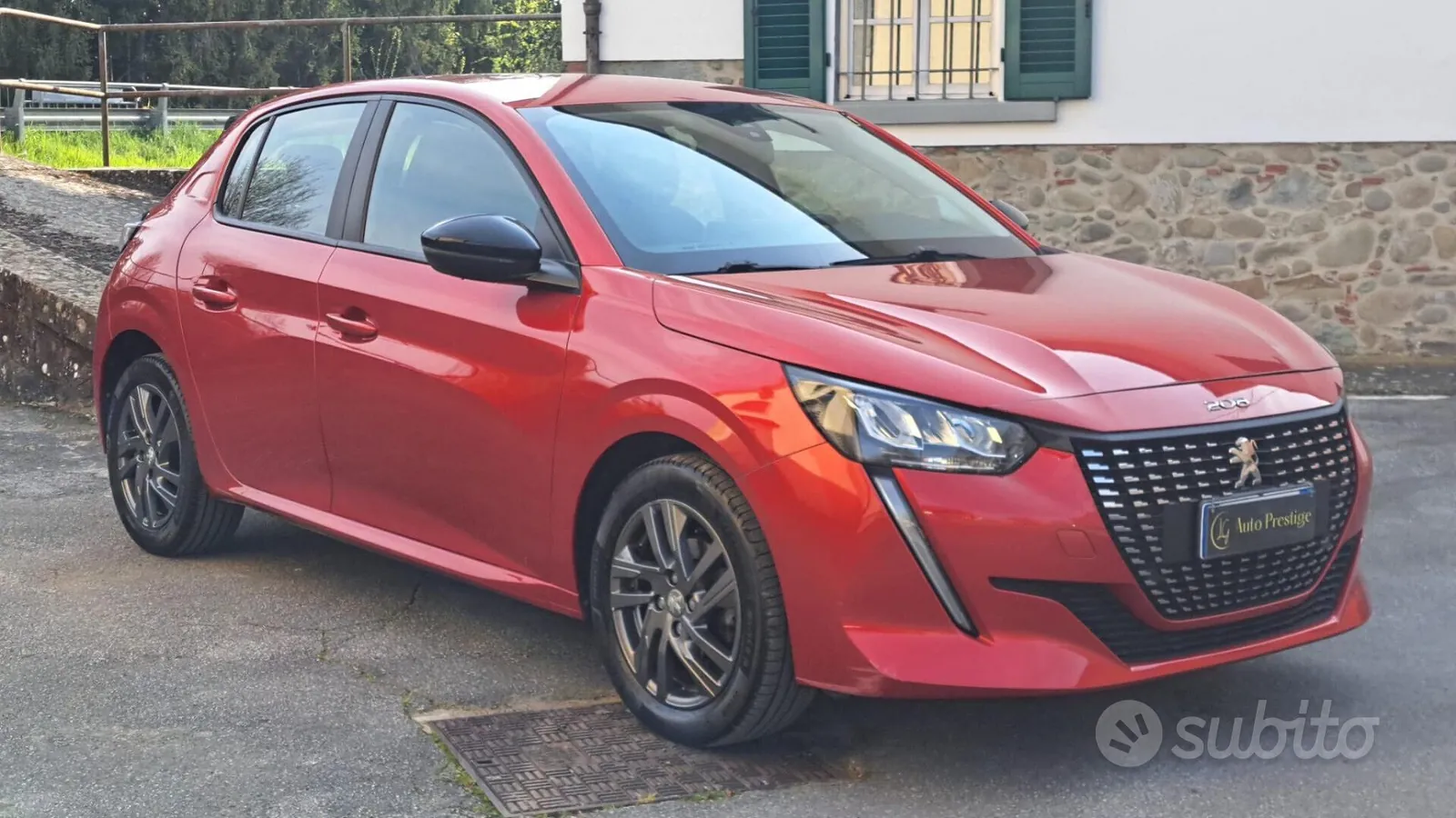 Peugeot 208