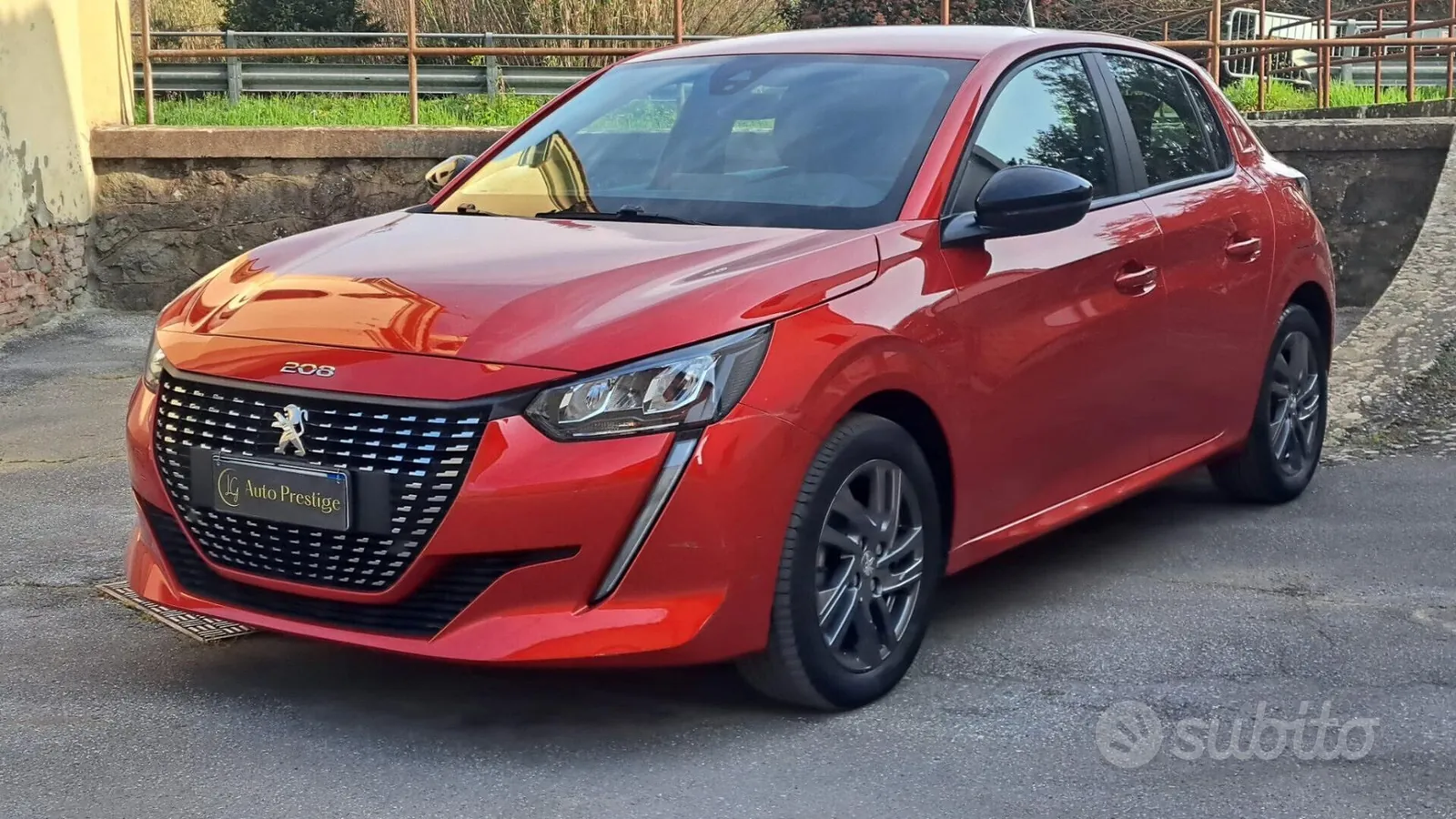 Peugeot 208 2022 photo 2