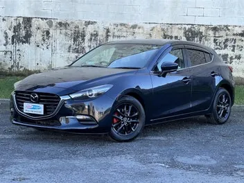 Mazda Axela 2018 photo 2