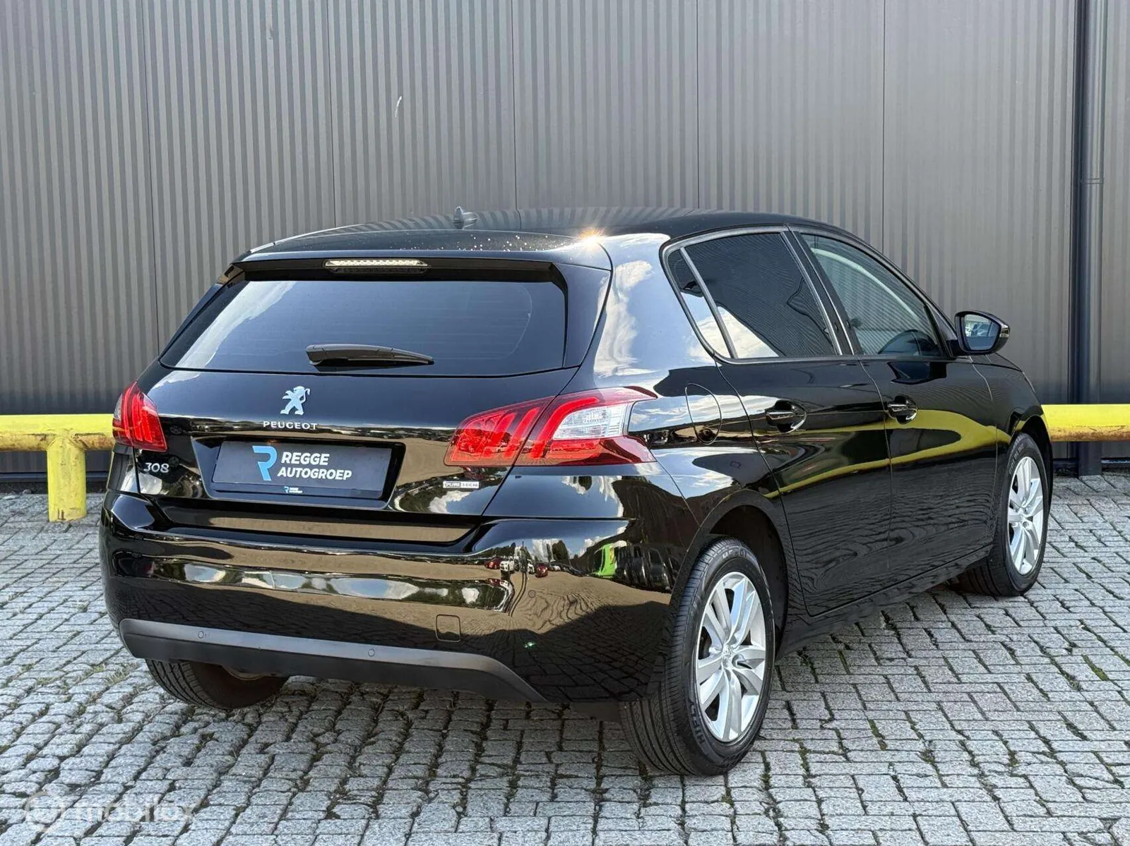 Peugeot 308 2016 photo 3