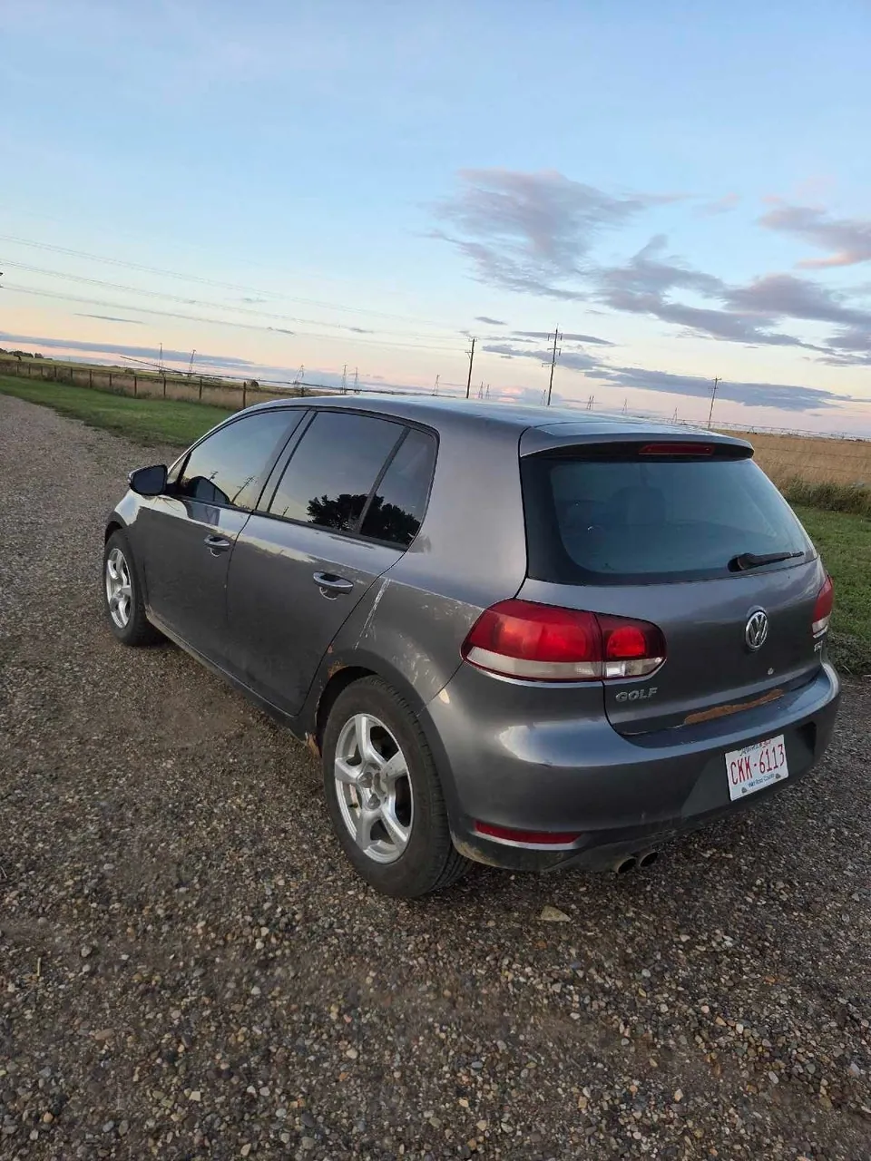 Volkswagen Golf 2010 photo 4