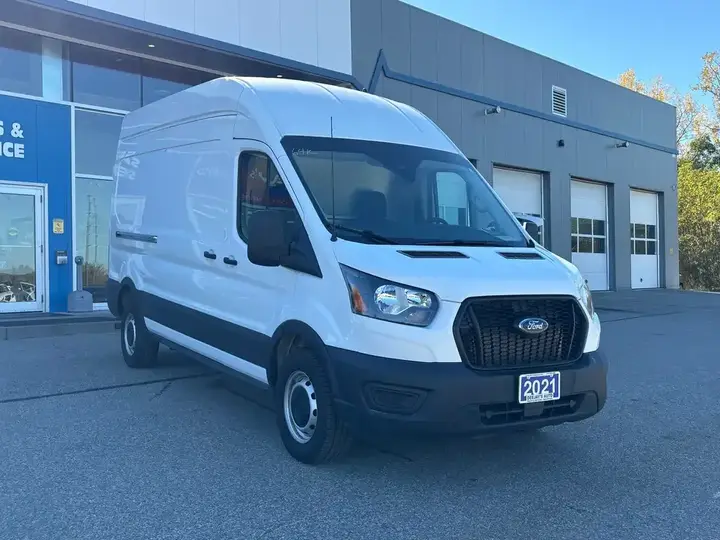 Ford Transit 2021 photo 3