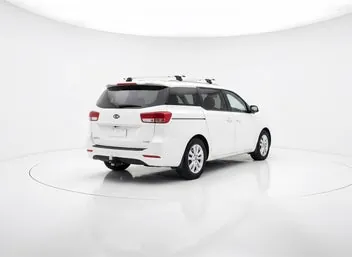 Kia Carnival 2016 photo 4