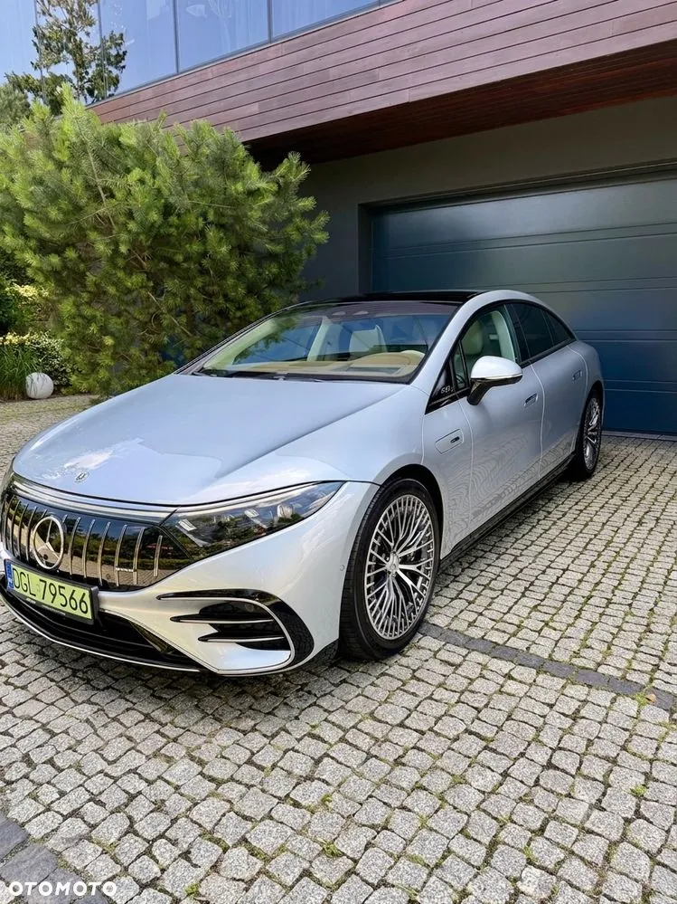 Mercedes-Benz Eqs 2023 photo 2