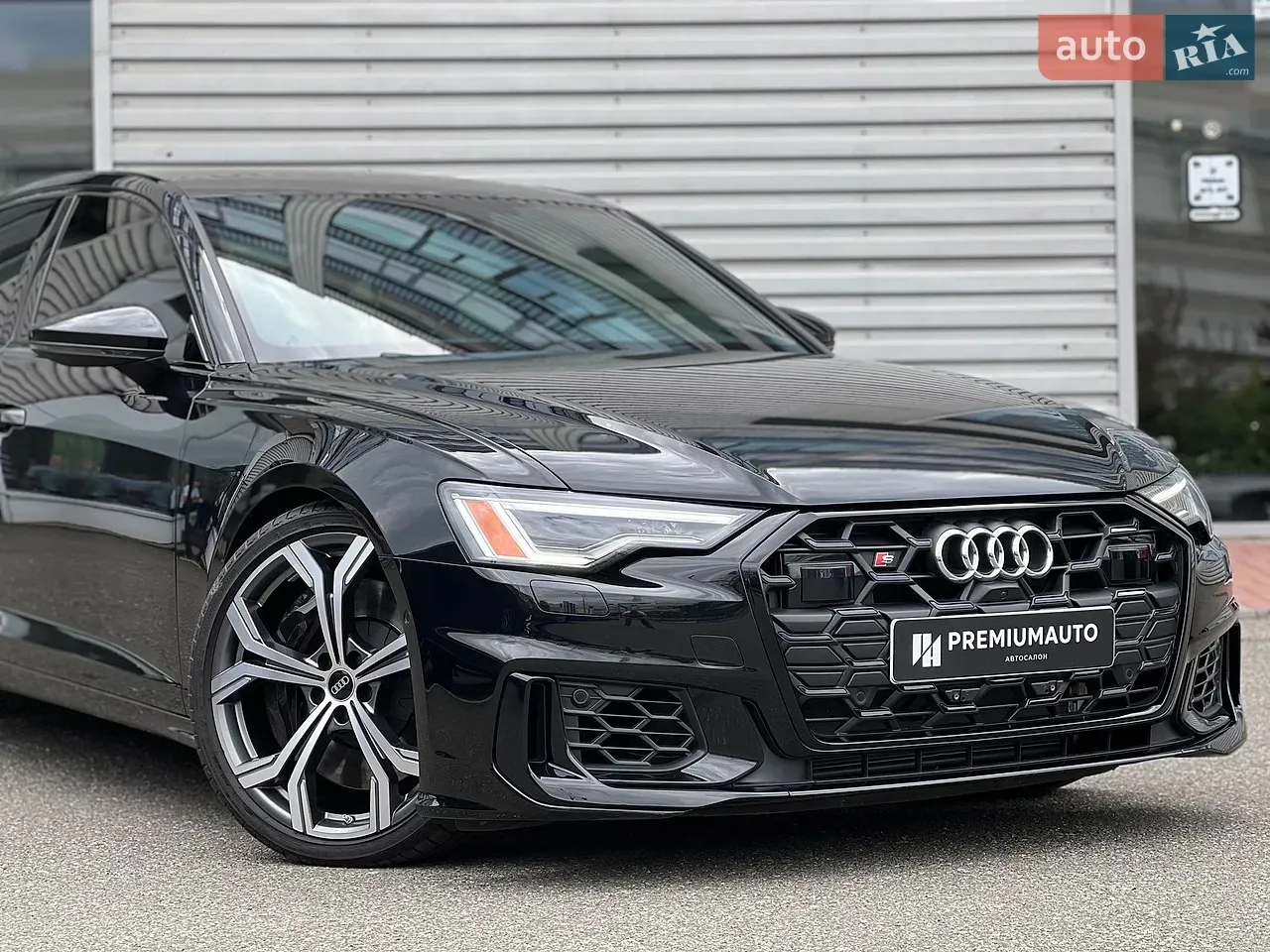 Audi S6 2025 photo 4