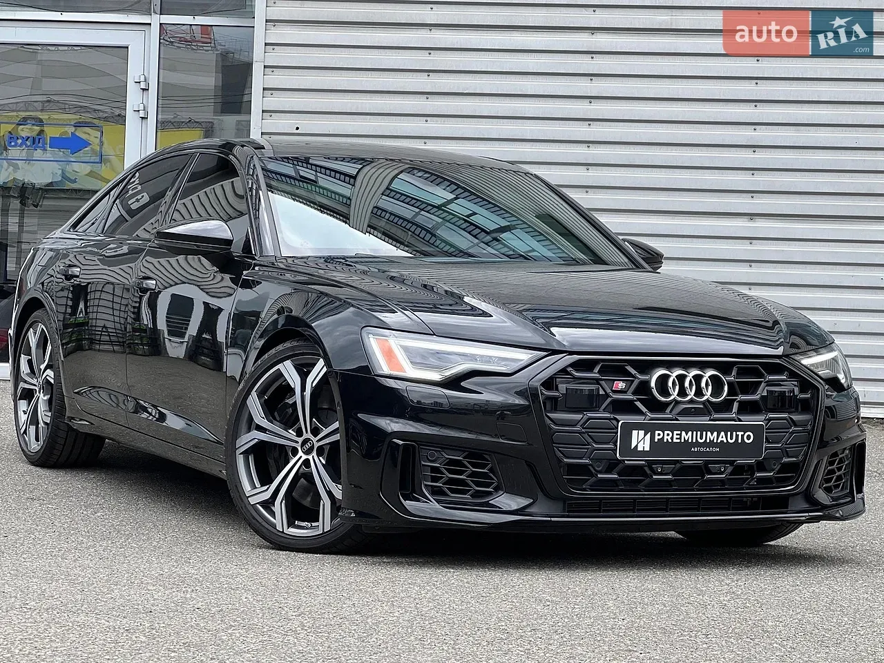 Audi S6 2025 photo 3