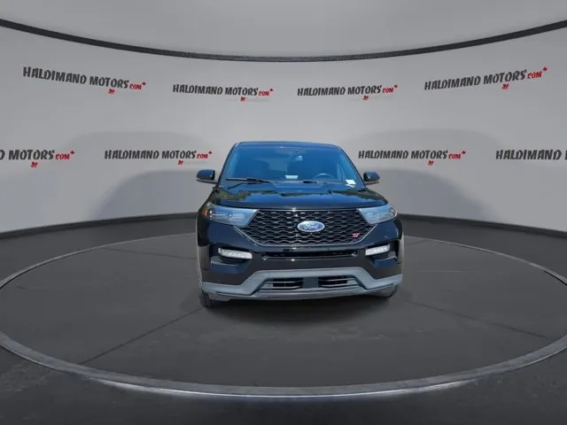 Ford Explorer 2022 photo 3