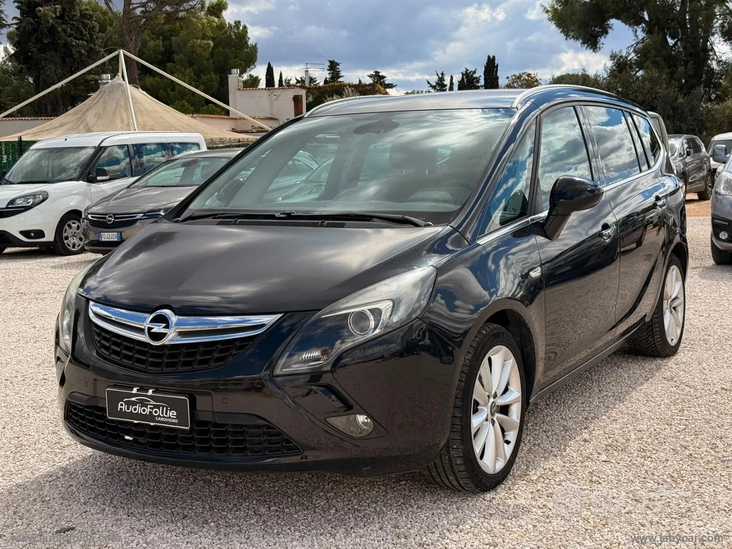 Opel Zafira Tourer 2012 photo 3