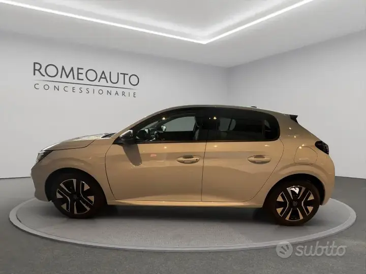 Peugeot 208 2025 photo 3