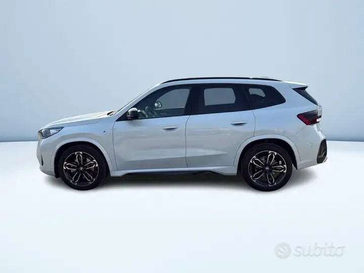 BMW X1 2024 photo 5