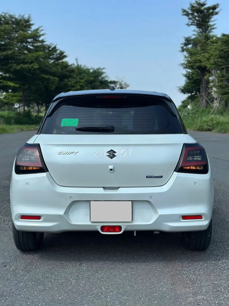 Suzuki Swift 2025 photo 5