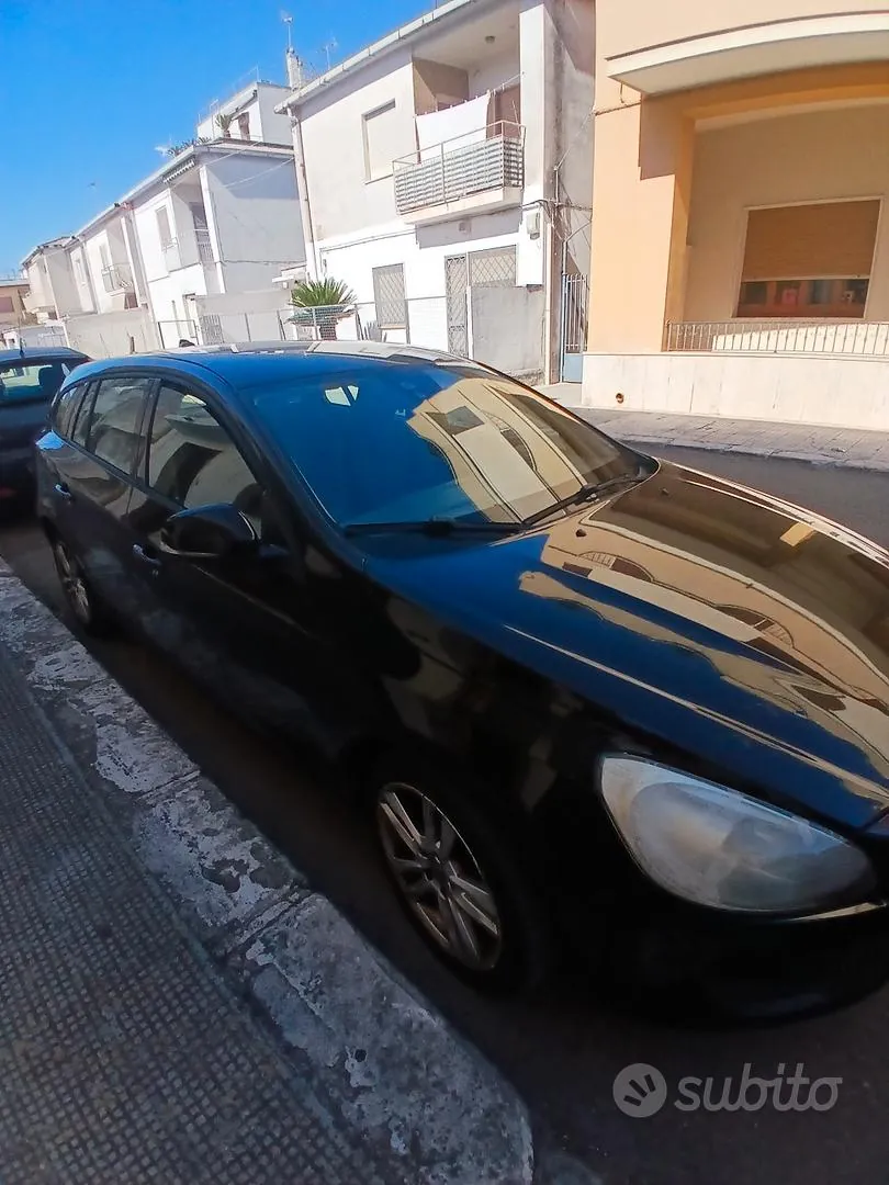 Volvo V60 2011 photo 2