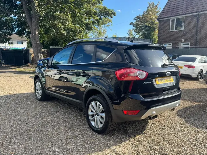 Ford Kuga 2011 photo 5