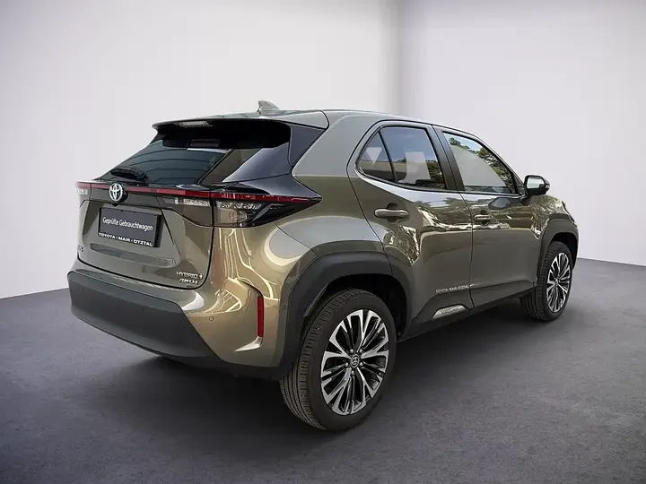 Toyota Yaris Cross 2022 photo 3