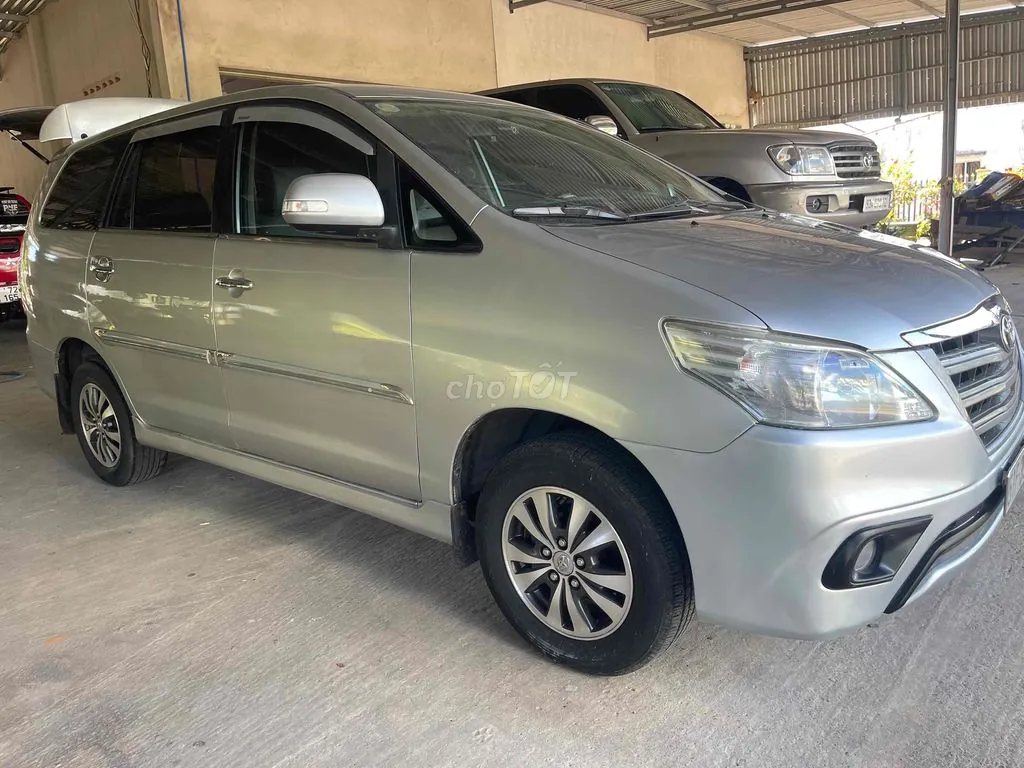 Toyota Innova 2016 photo 2