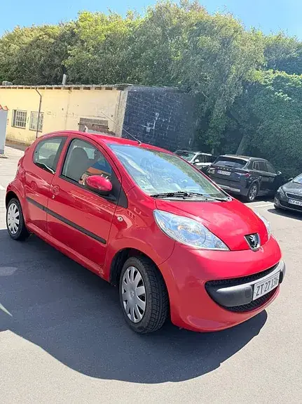Peugeot 107 2009 photo 3
