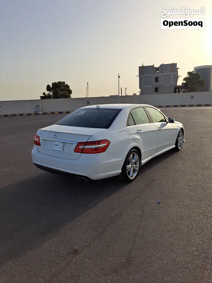 Mercedes-Benz E-Class 2013 photo 3